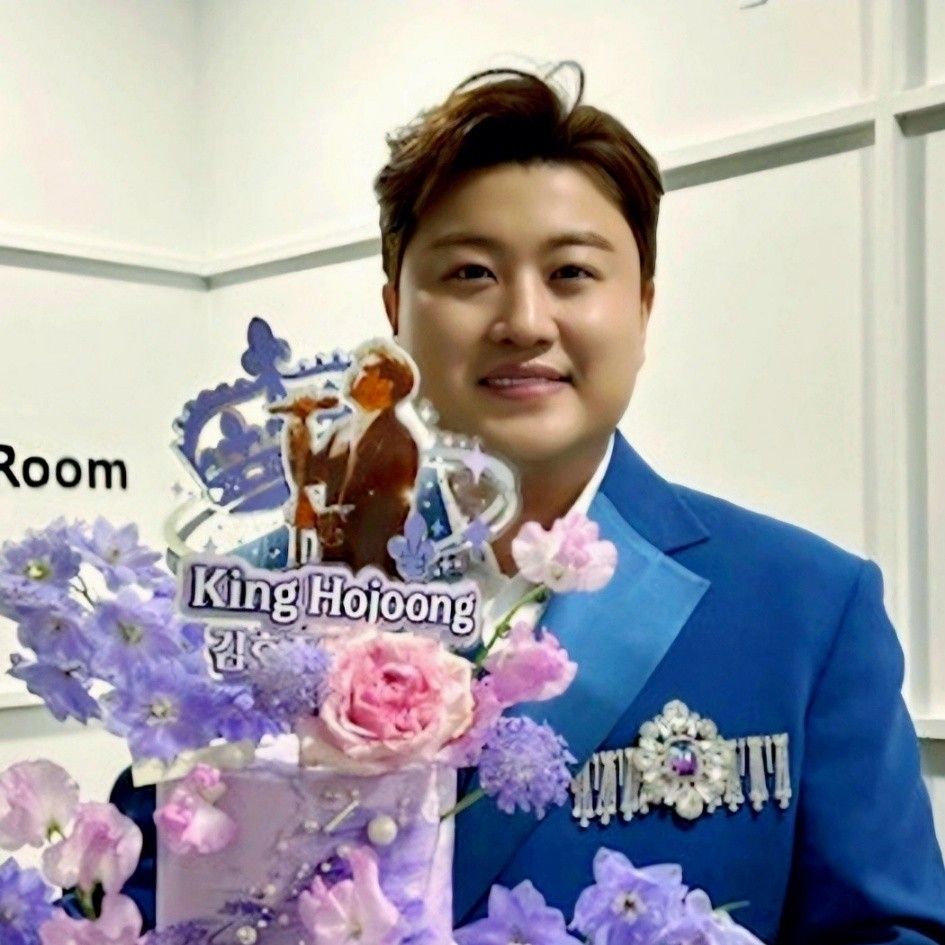 A moment captured by a fan of Kim Hojoong