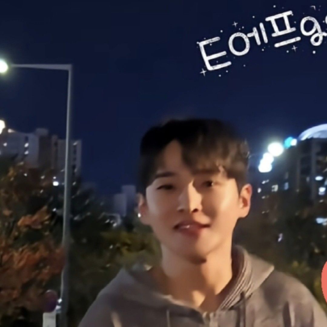 Behind-the-scenes cut of Seong Ri