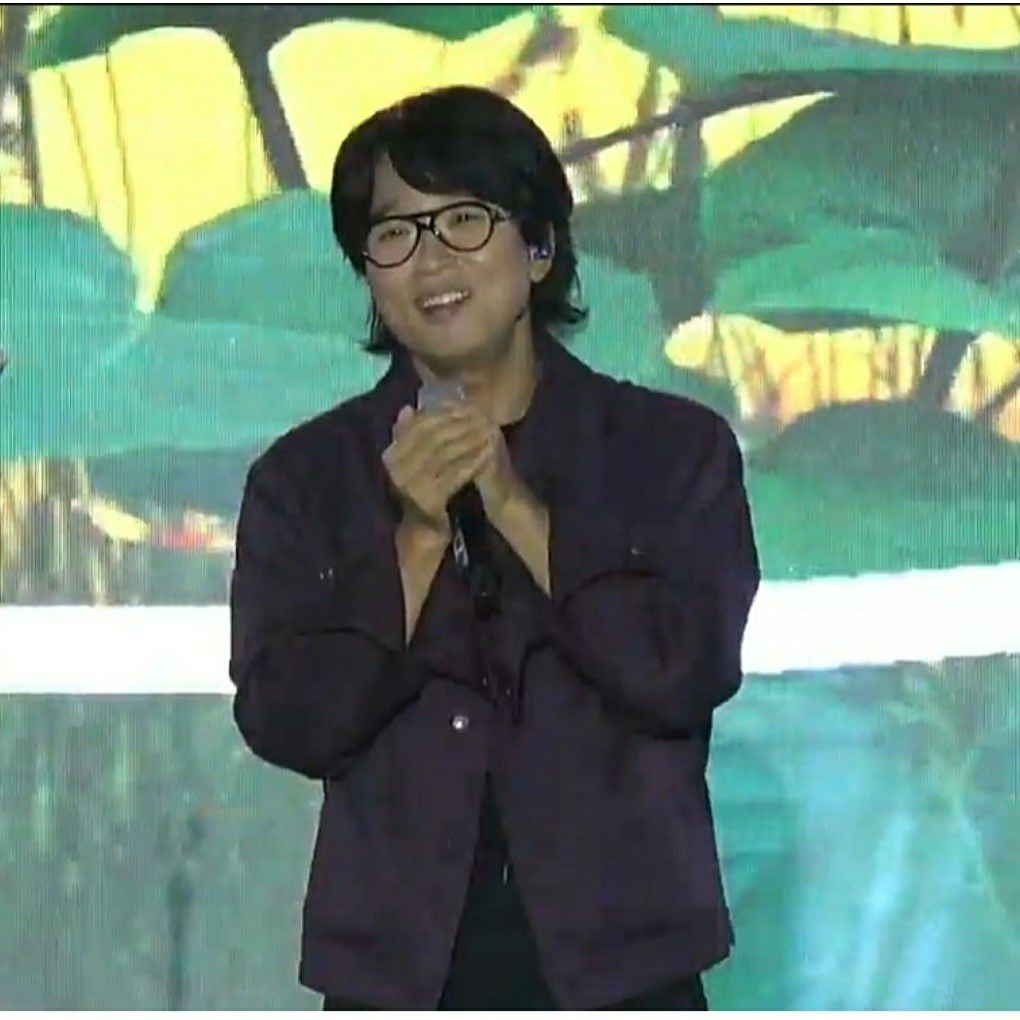 A moment captured by a fan of Bak Changgeun
