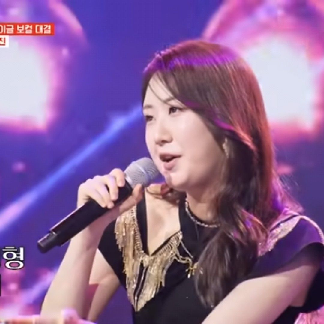 A moment captured by a fan of Jeon Yujin