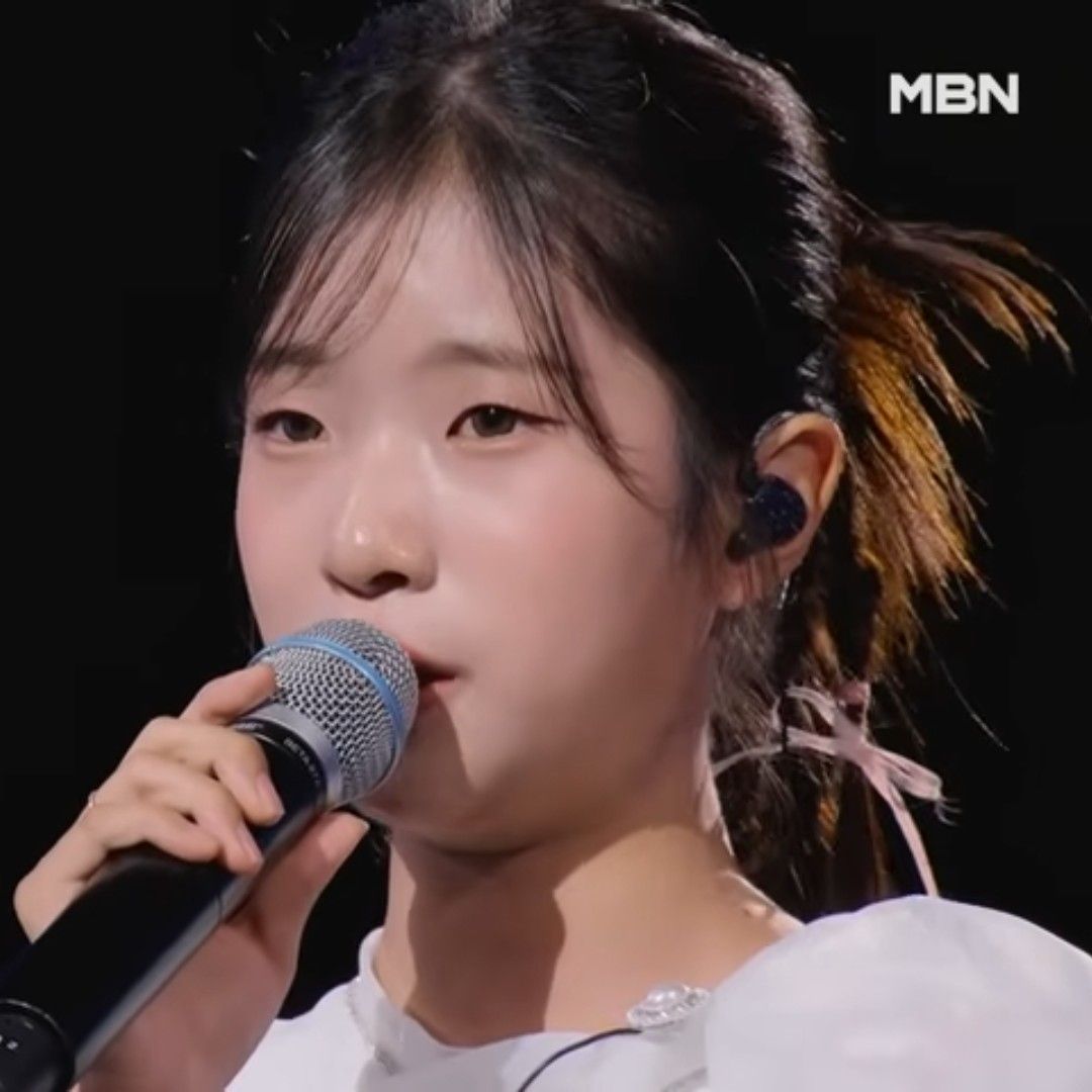 Latest photo of Bin Yeseo