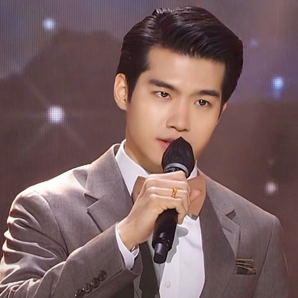 Foto terbaru dari Jo Myungsup