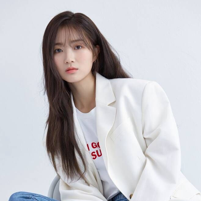 Foto terbaru dari Kim Hyeyoon