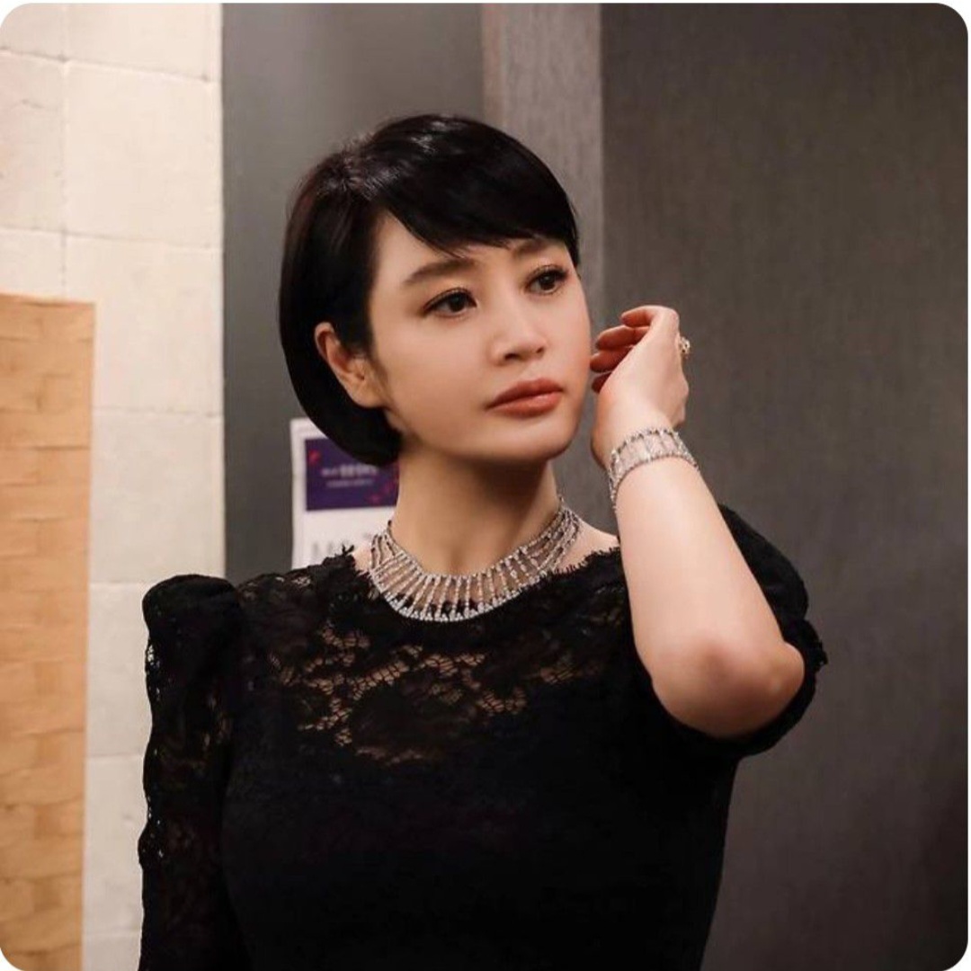 Recent activity shot of Kim Hyesoo