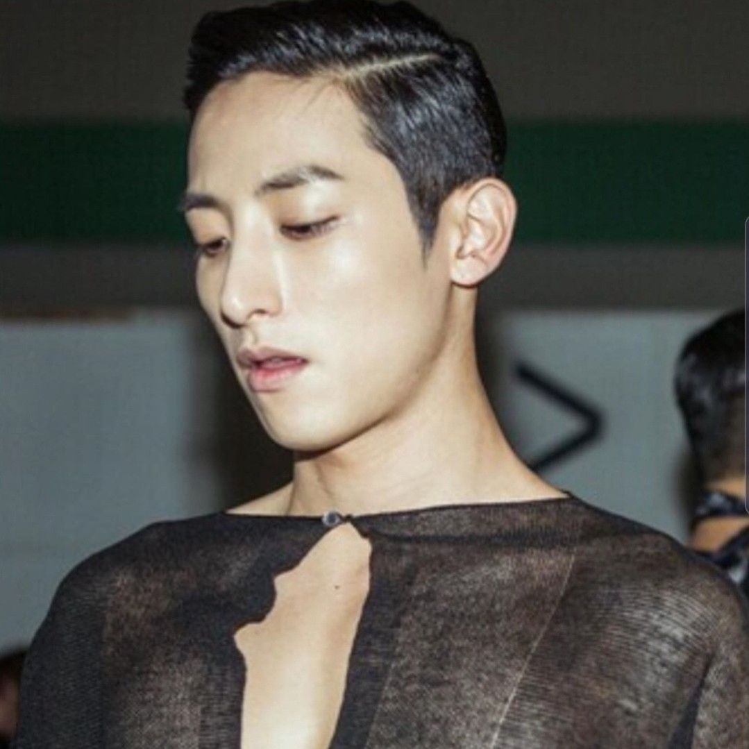 Behind-the-scenes cut of Lee Soohyuk