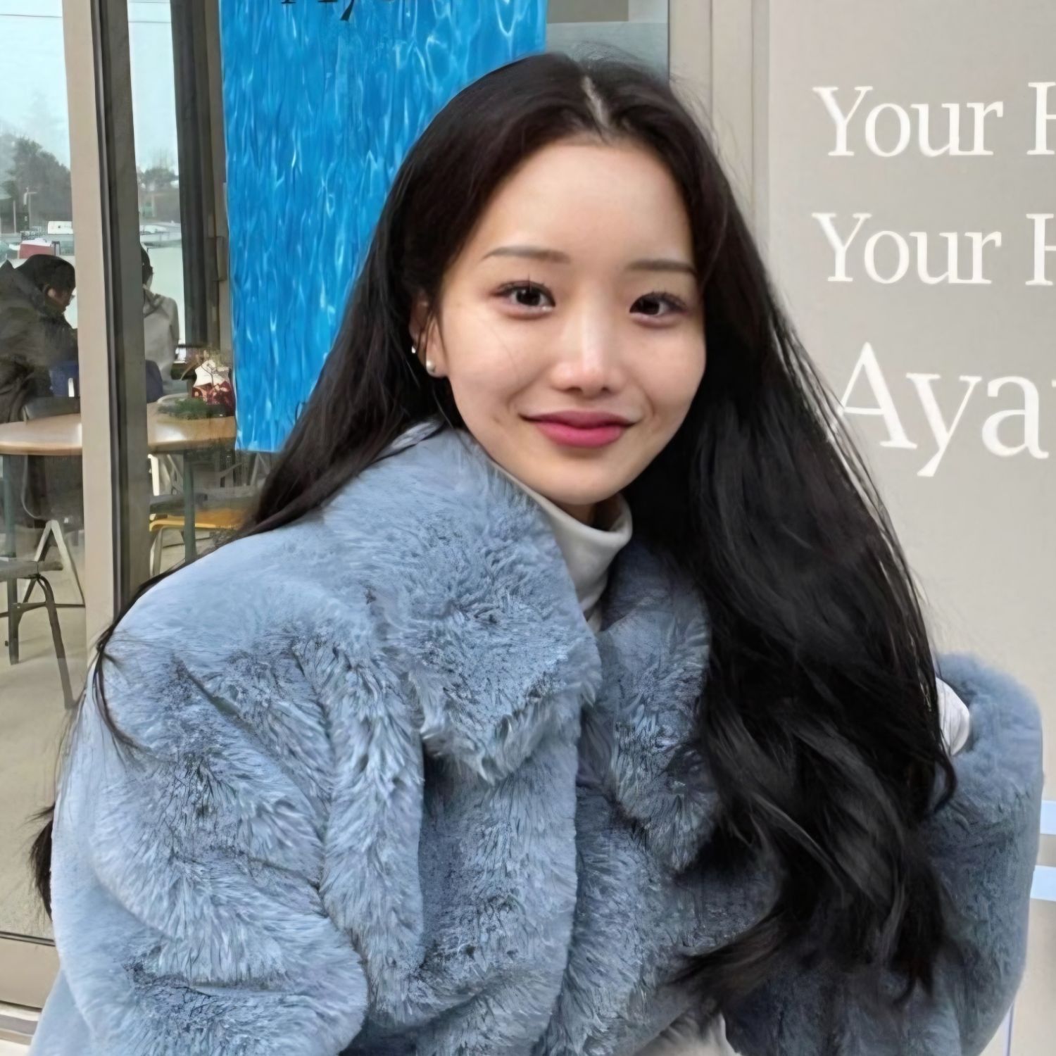 Behind-the-scenes cut of Kim Soyeon (2004)