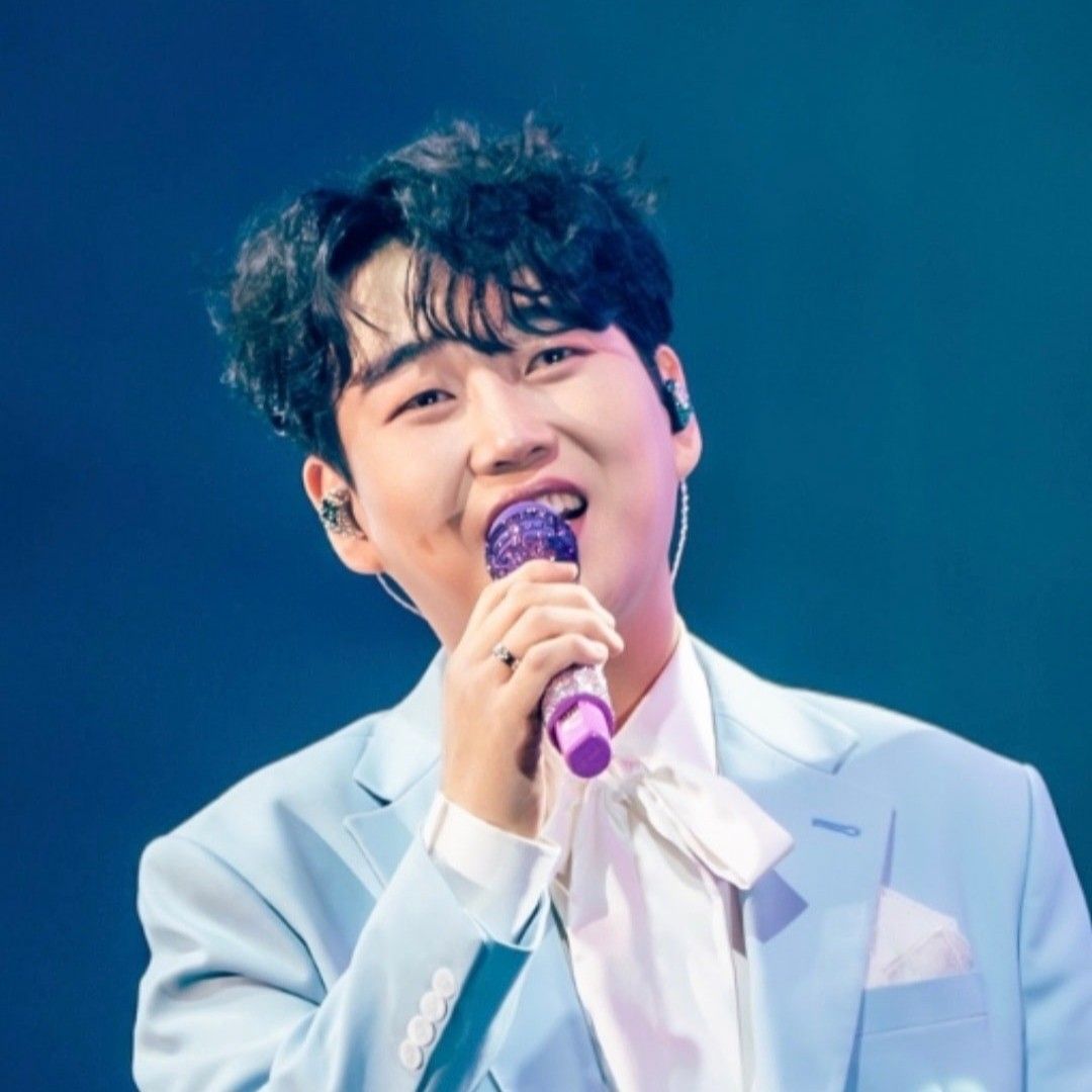 Recent activity shot of Hwang Youngwoong