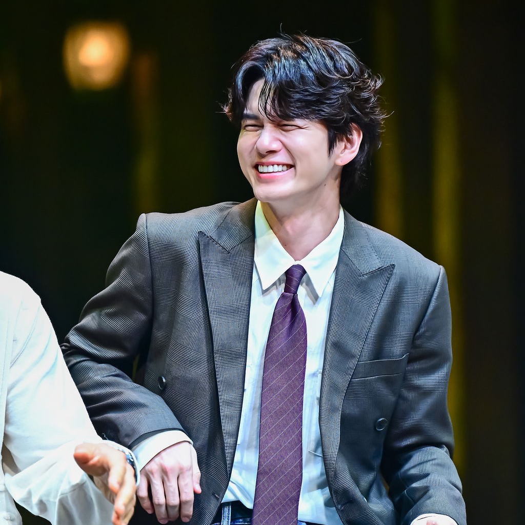 A moment captured by a fan of Ong Seongwu