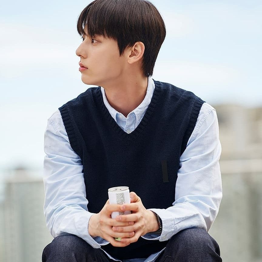 Latest photo of Hwang Minhyun