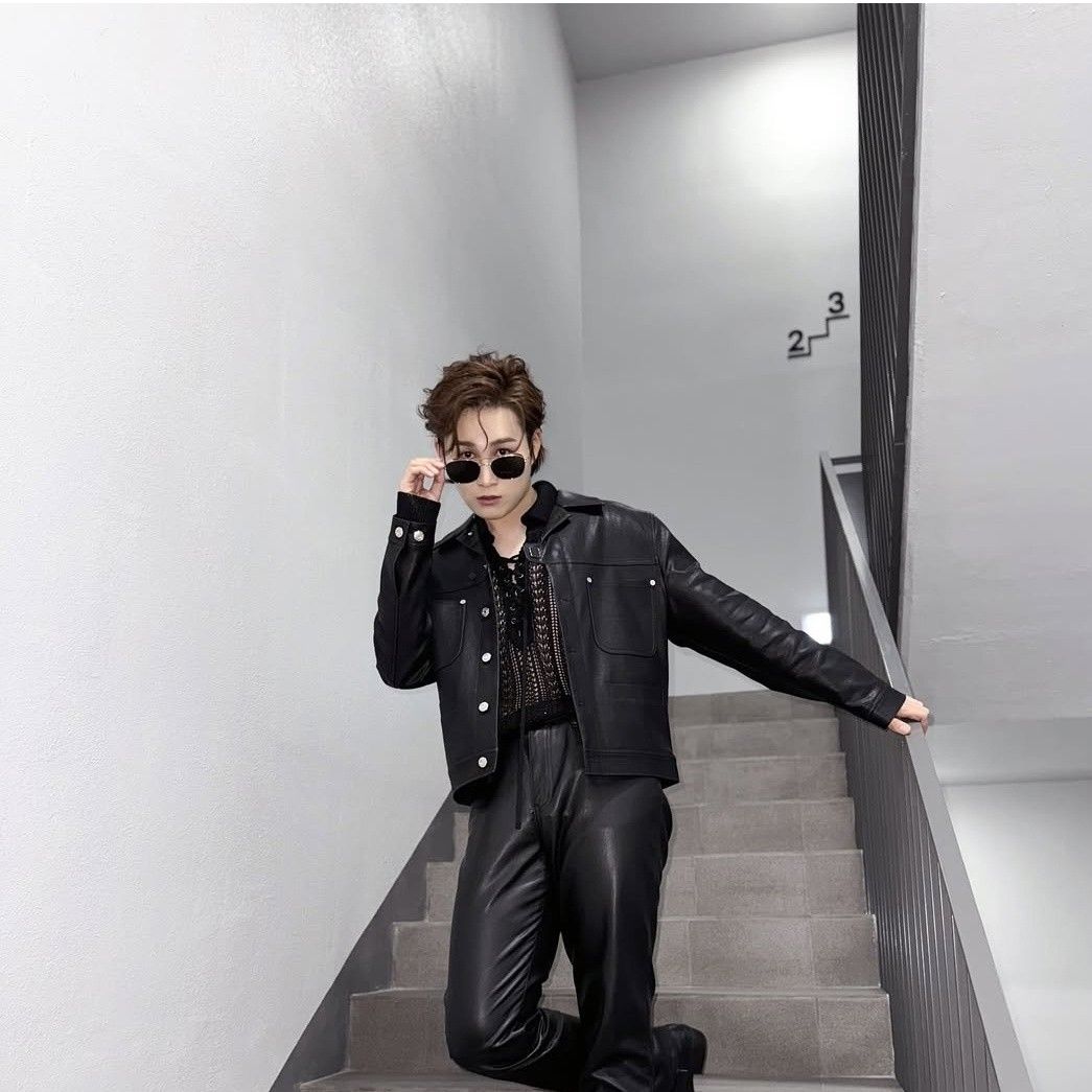 Behind-the-scenes cut of Kim Heejae