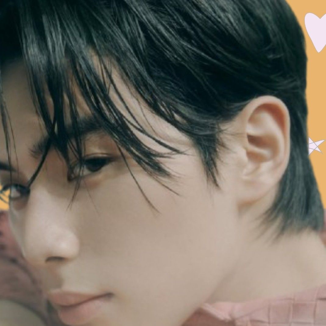 Behind-the-scenes cut of Lee Chaemin