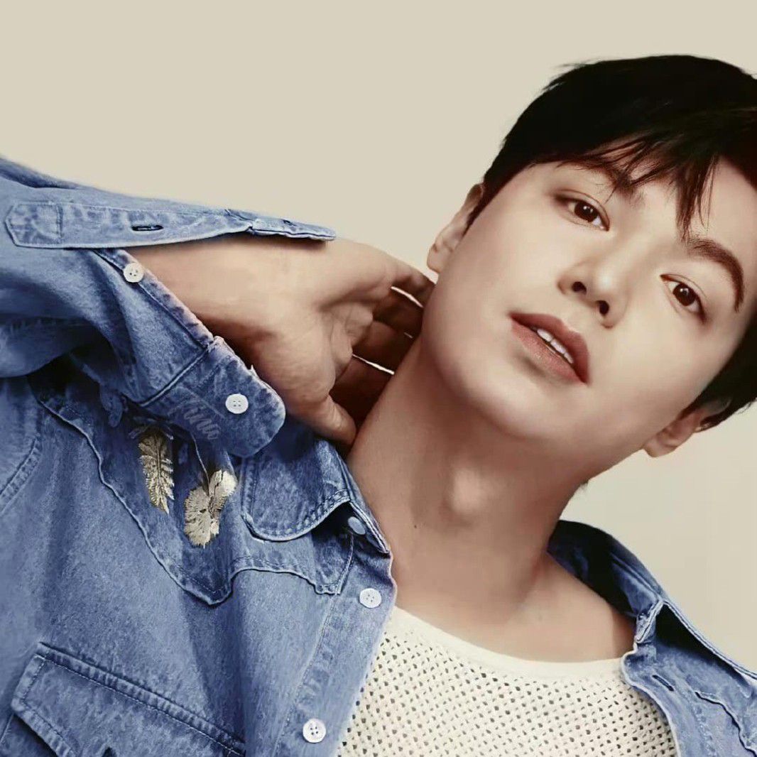 Recent activity shot of Lee Minho