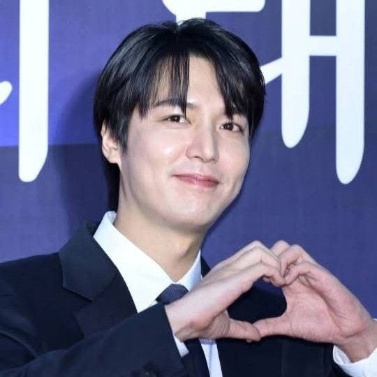 Latest photo of Lee Minho