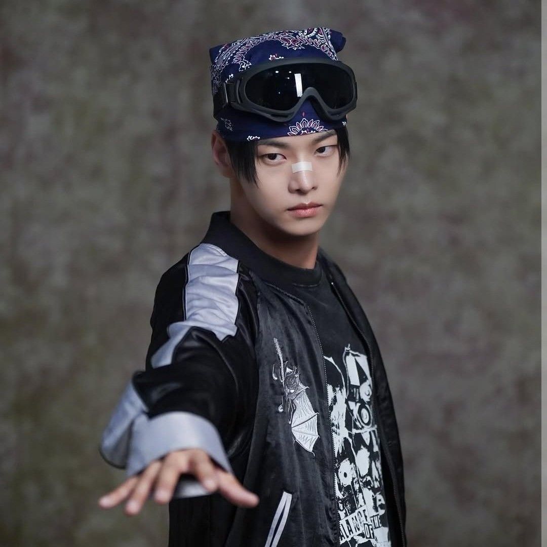A moment captured by a fan of Cha Hakyeon (N)