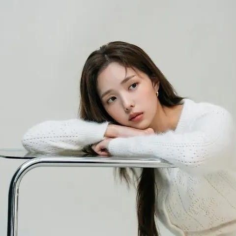 A moment captured by a fan of Chae Soobin