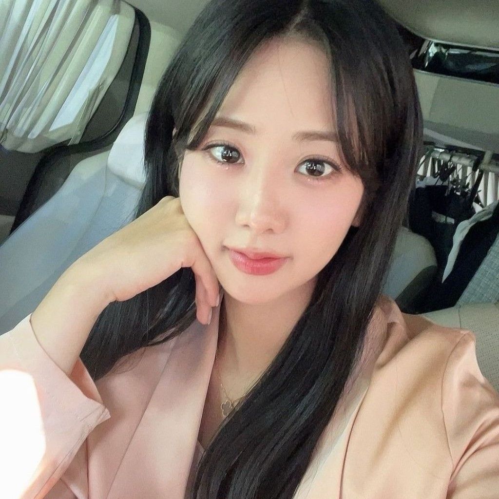 Recent activity shot of Kang Hyeyeon