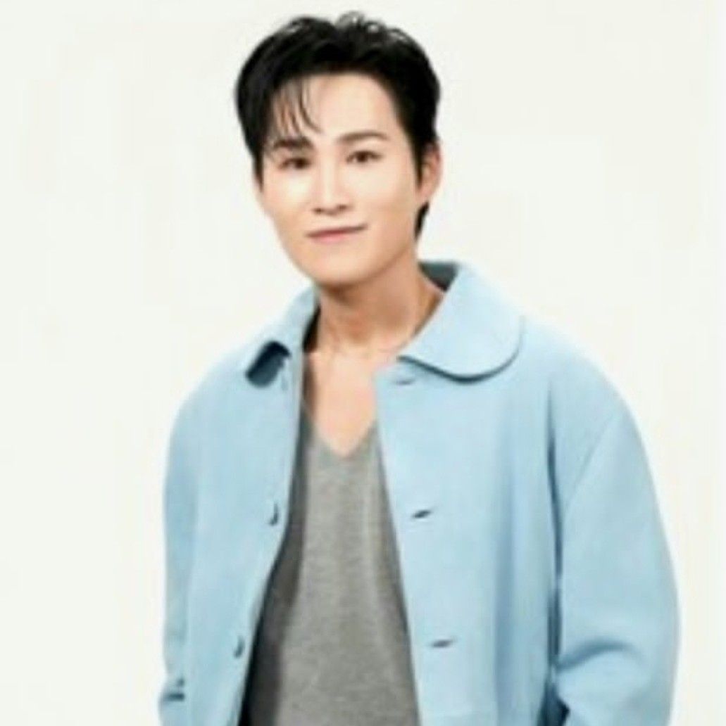 Cuplikan di balik layar dari Kim Heejae