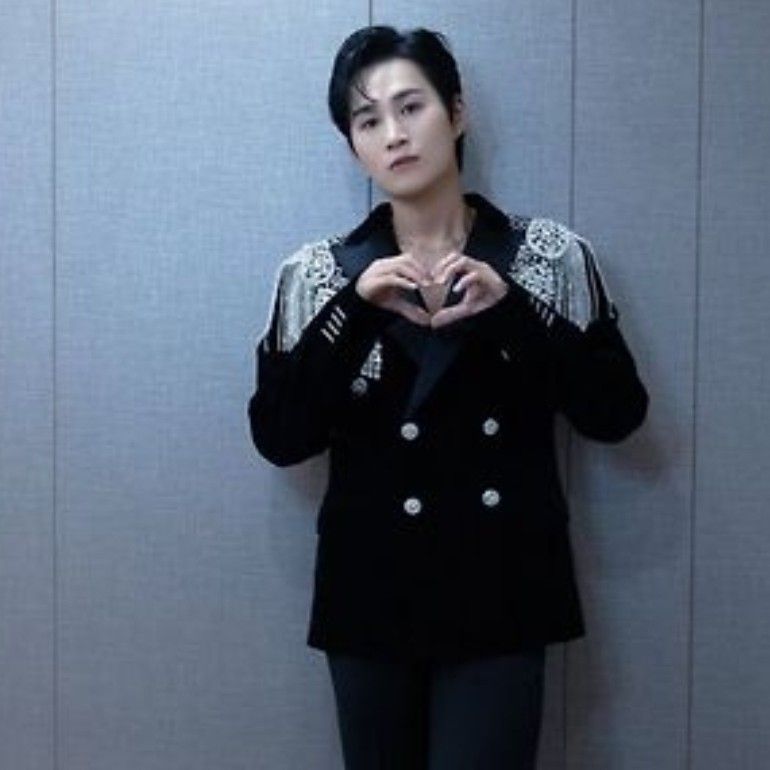 金熙栽的最新照片