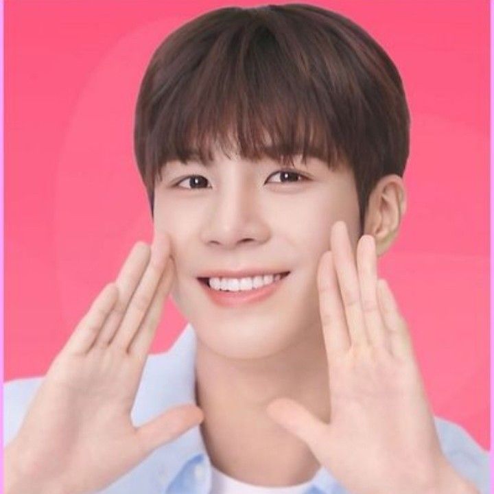 Behind-the-scenes cut of Jeong Dongwon