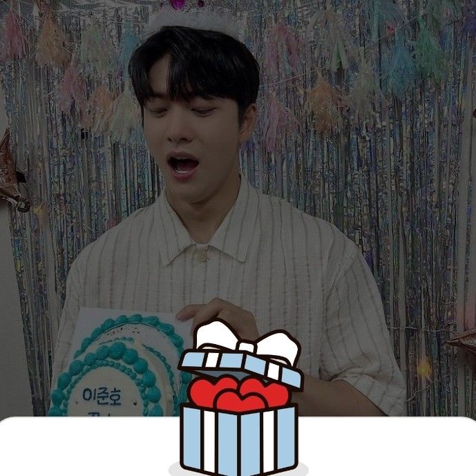 Behind-the-scenes cut of Kang Taeoh