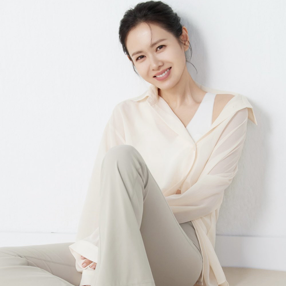 Foto kegiatan terbaru dari Son Yejin