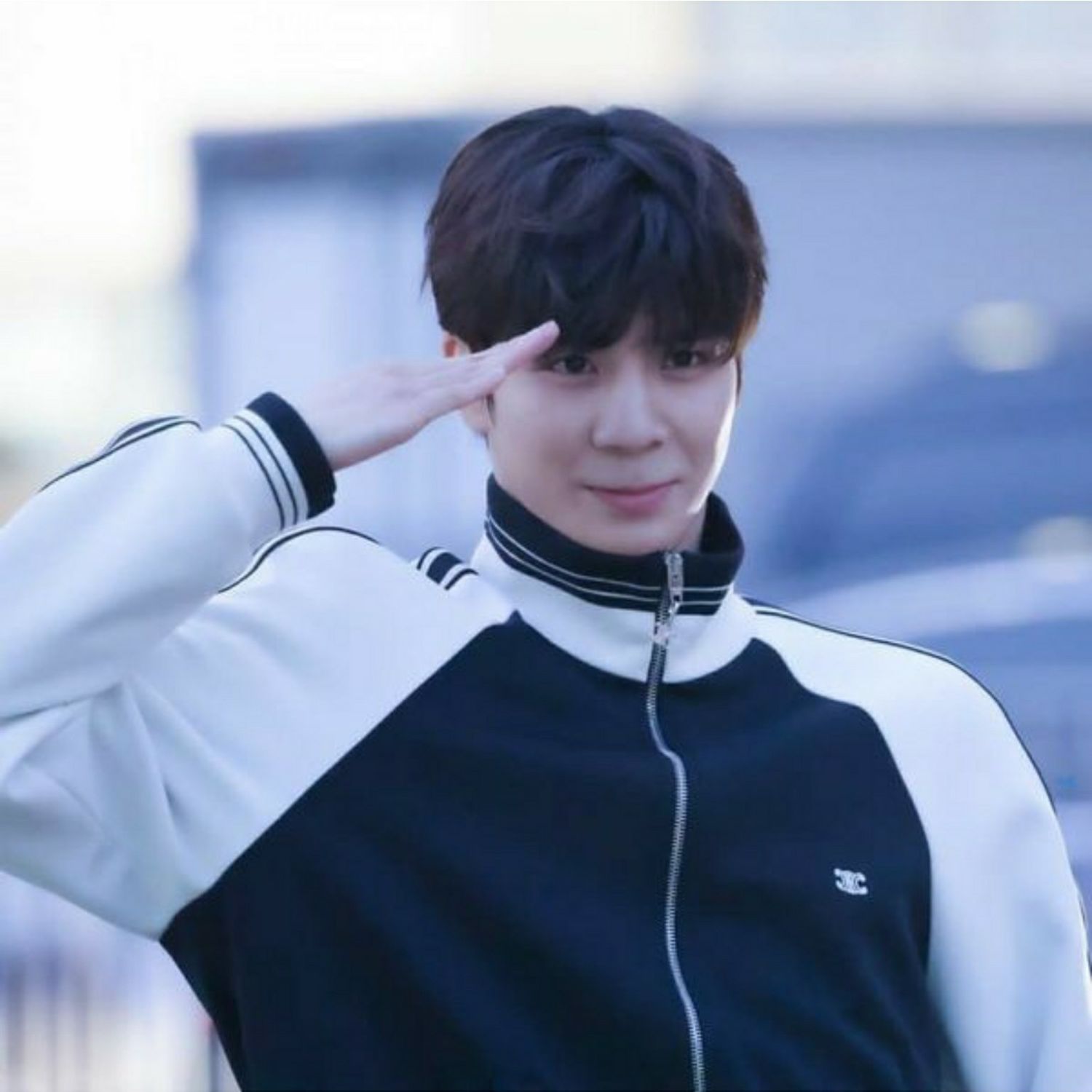 Momen yang diabadikan oleh penggemar Jeong Dongwon