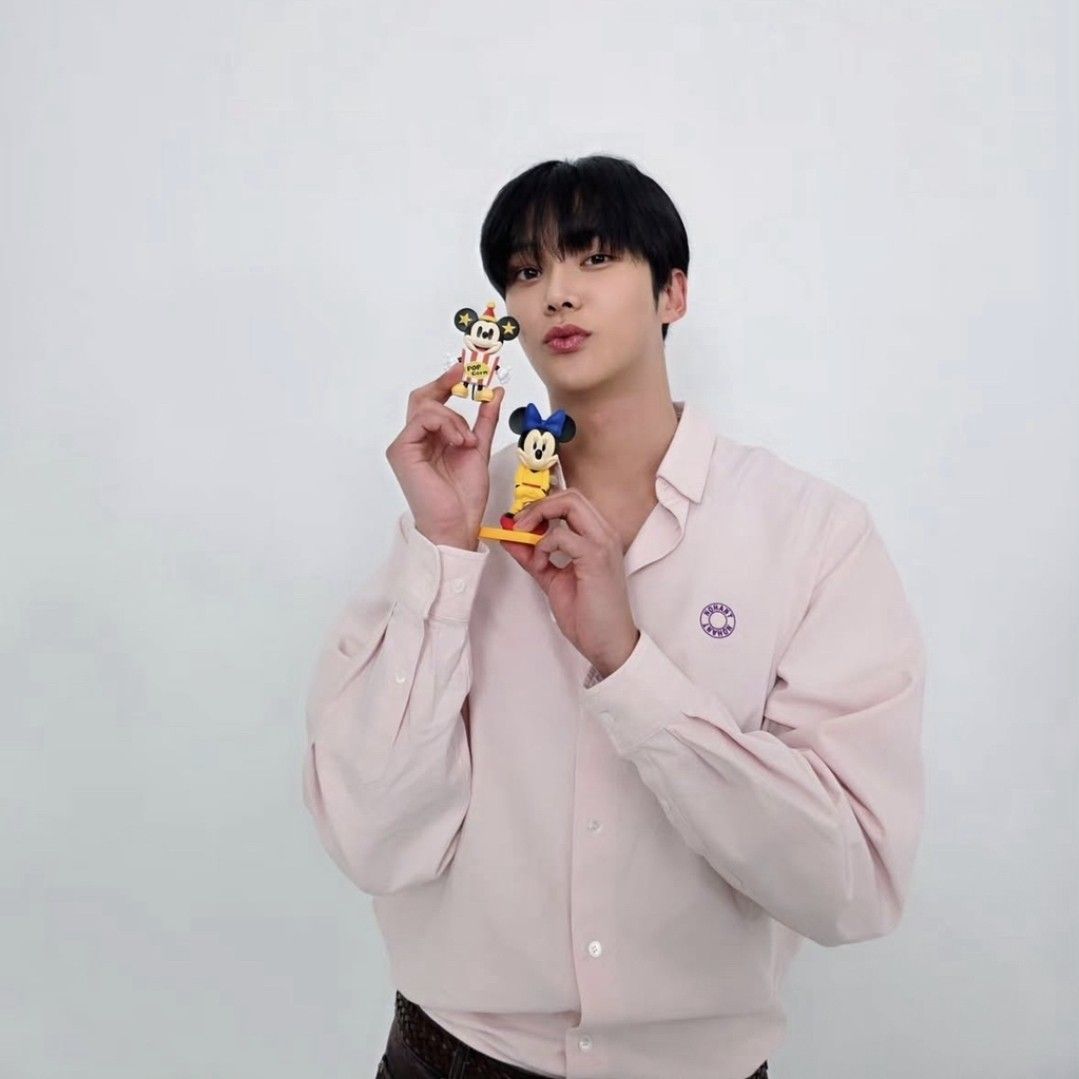 Recent activity shot of Rowoon