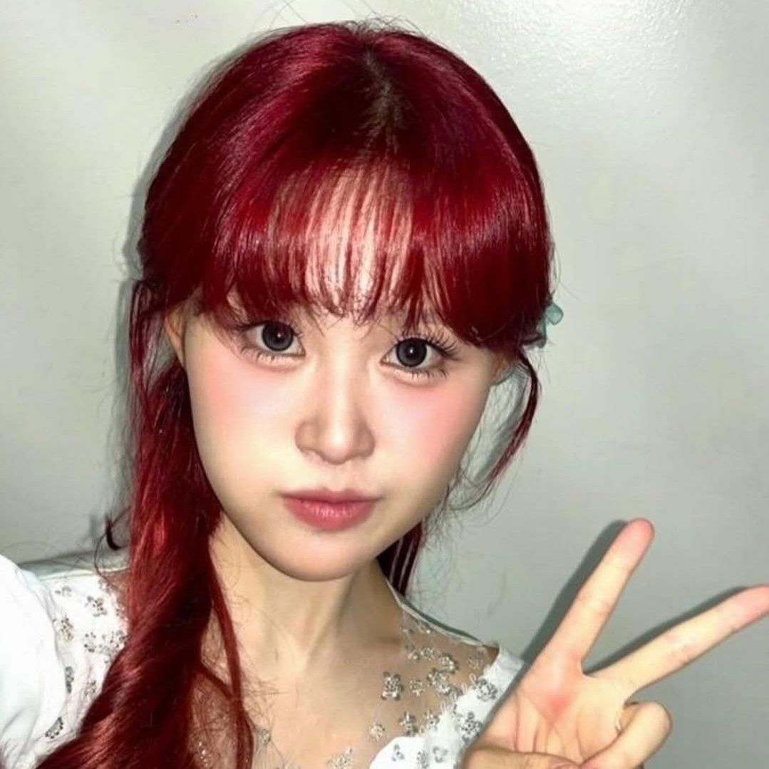 Foto kegiatan terbaru dari Kim Dahyun