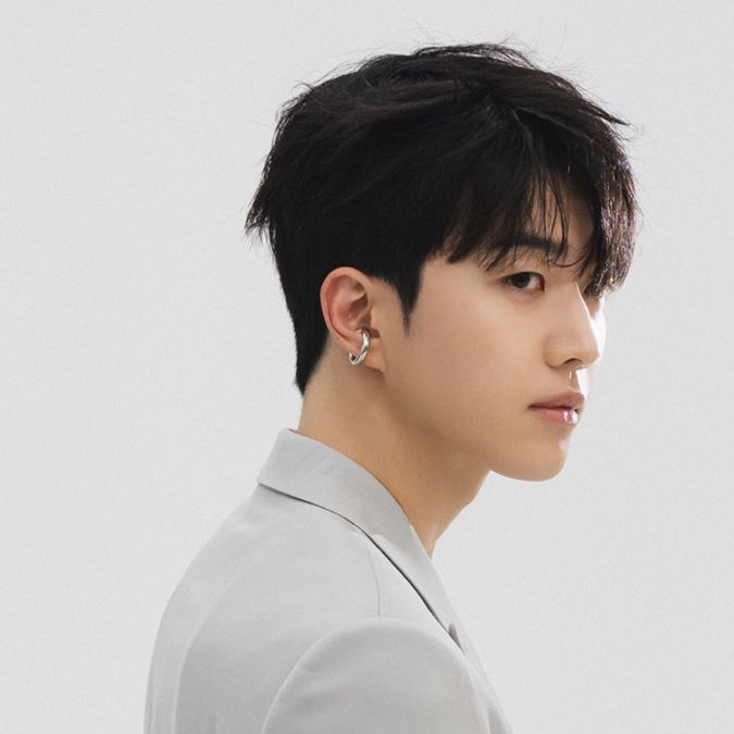 Recent activity shot of Kang Hoon