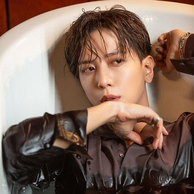 チョン・ヨンファのビハインドカット