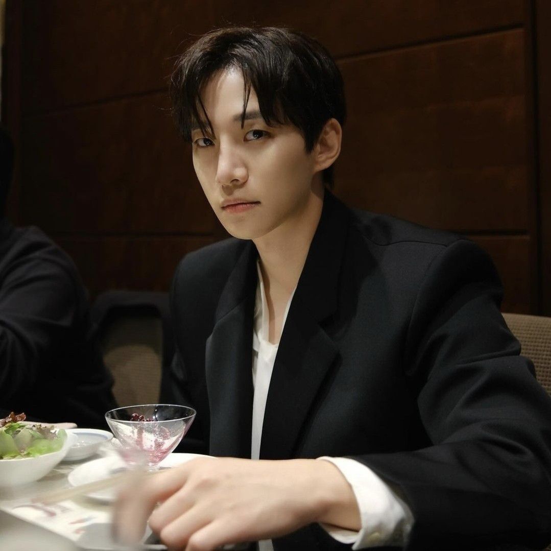 Latest photo of Lee Junho