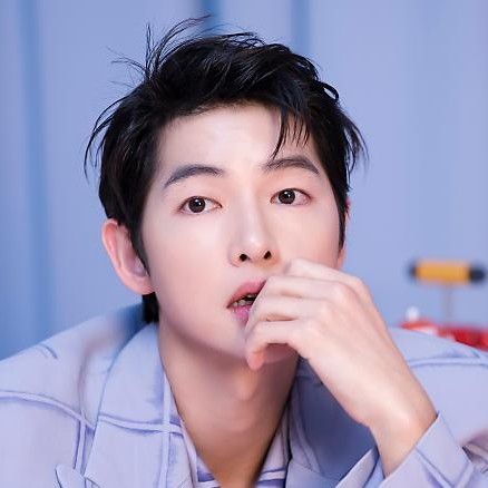 Latest photo of Song Joongki