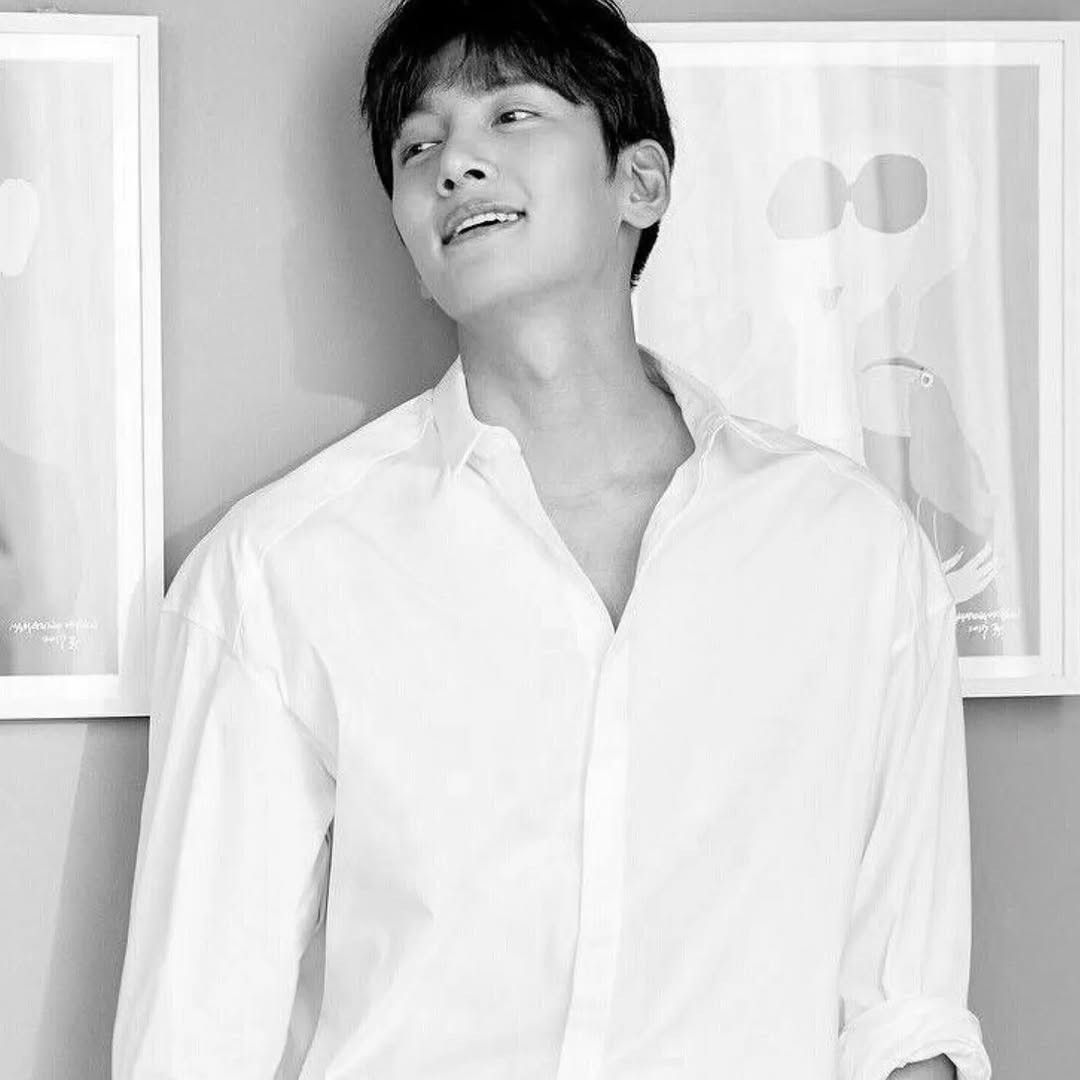 Recent activity shot of Ji Changwook