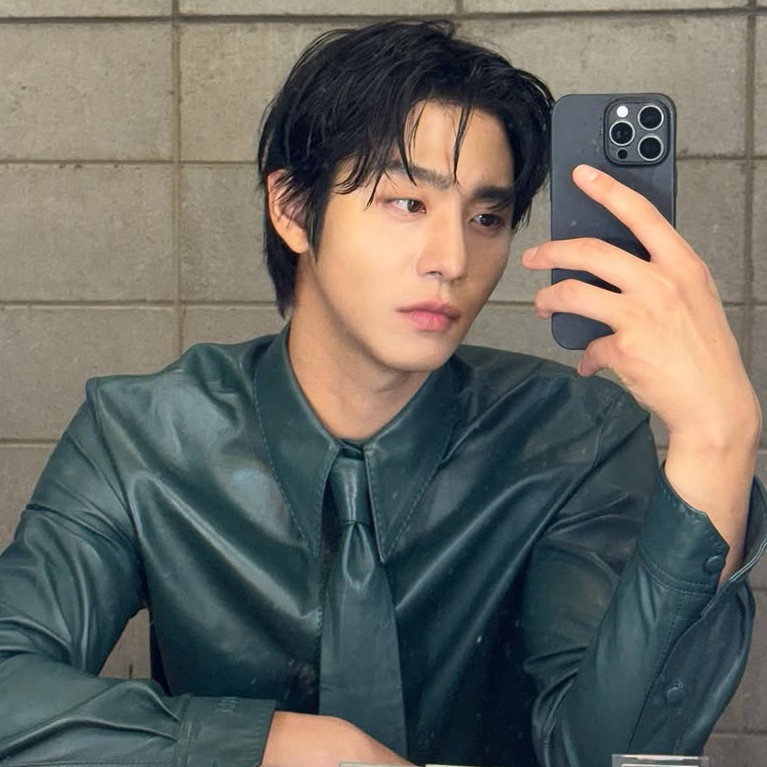 Recent activity shot of Ahn Hyoseop