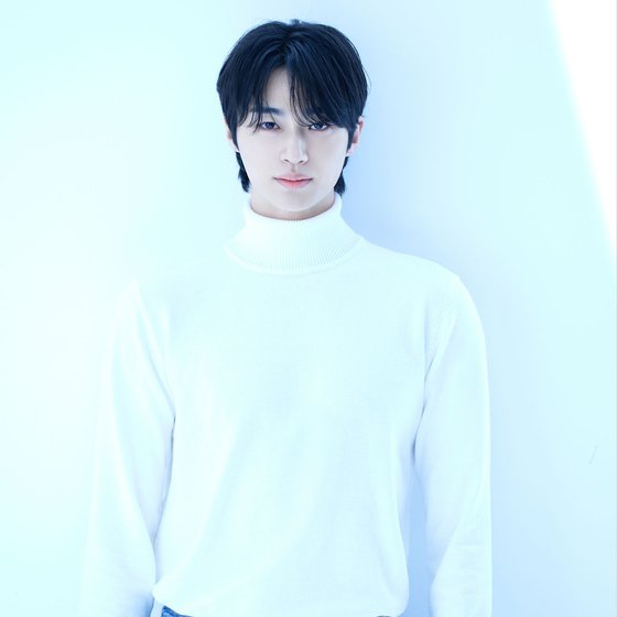 Recent activity shot of Byeon Wooseok