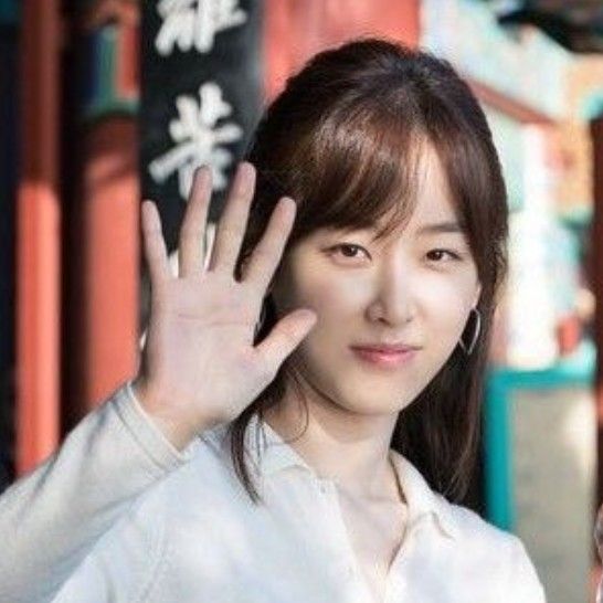 Recent activity shot of Seo Hyunjin