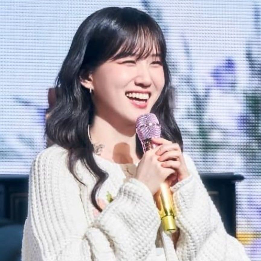 Latest photo of Park Eunbin
