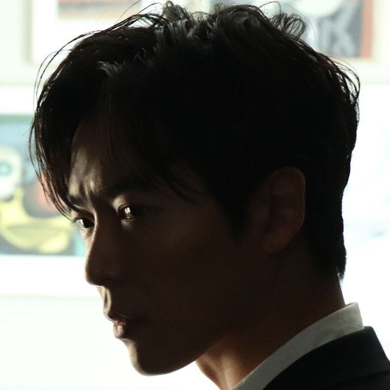 A moment captured by a fan of Kim Jaewook