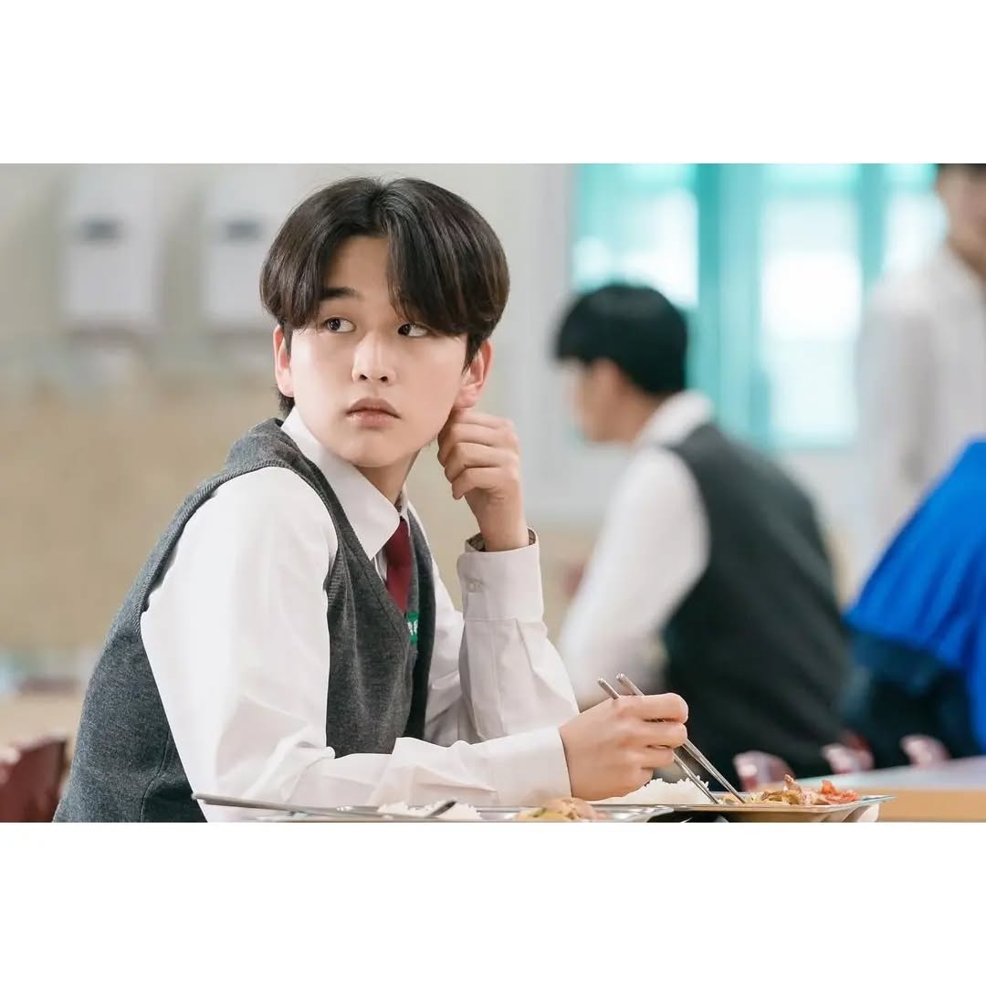 Latest photo of Kim Yoonwoo