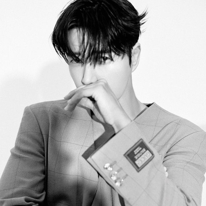 Recent activity shot of Park Haejin