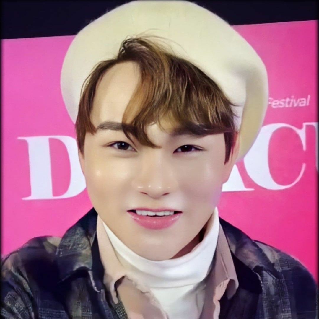 Momen yang diabadikan oleh penggemar Park Seojin