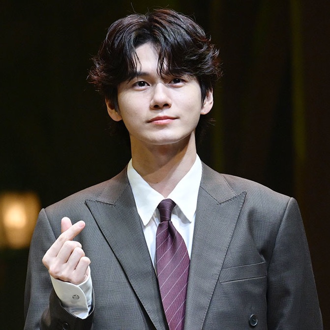 Recent activity shot of Ong Seongwu