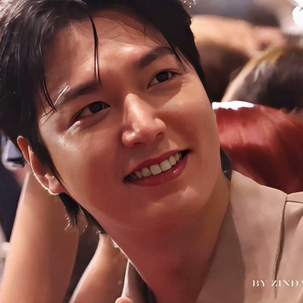 Recent activity shot of Lee Minho