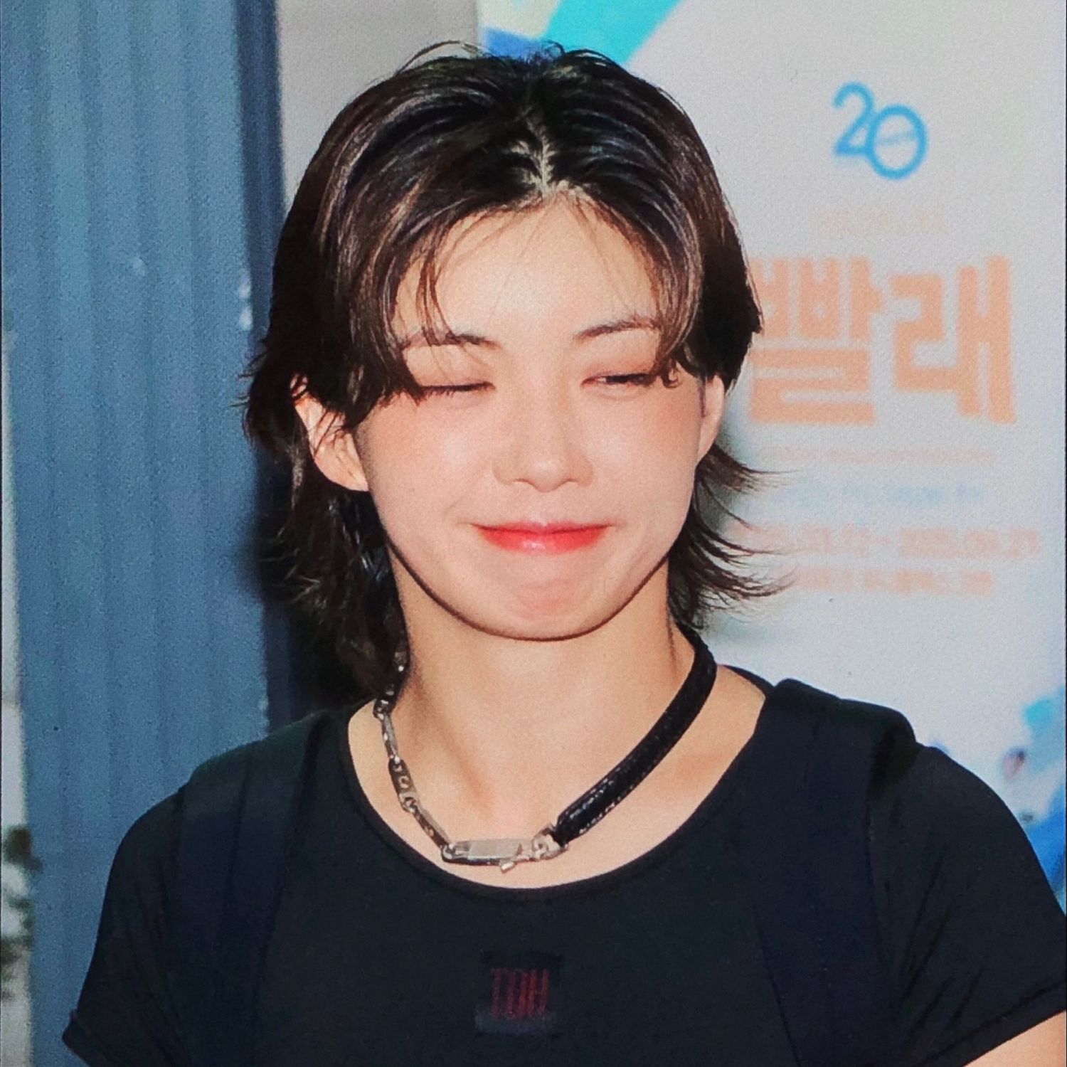 Behind-the-scenes cut of Aiki