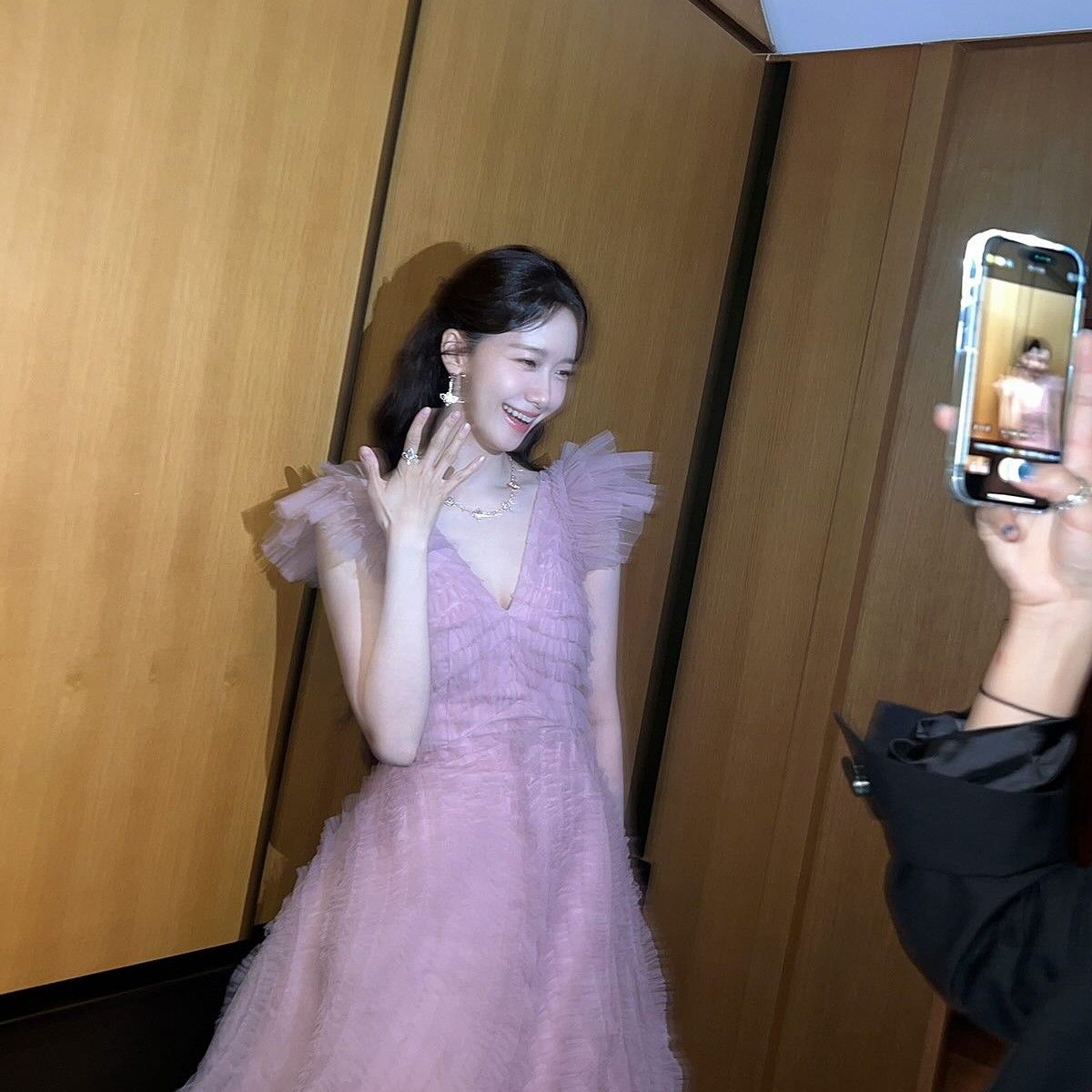 Behind-the-scenes cut of Yoona
