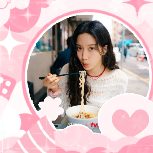 Behind-the-scenes cut of Mun Kayoung