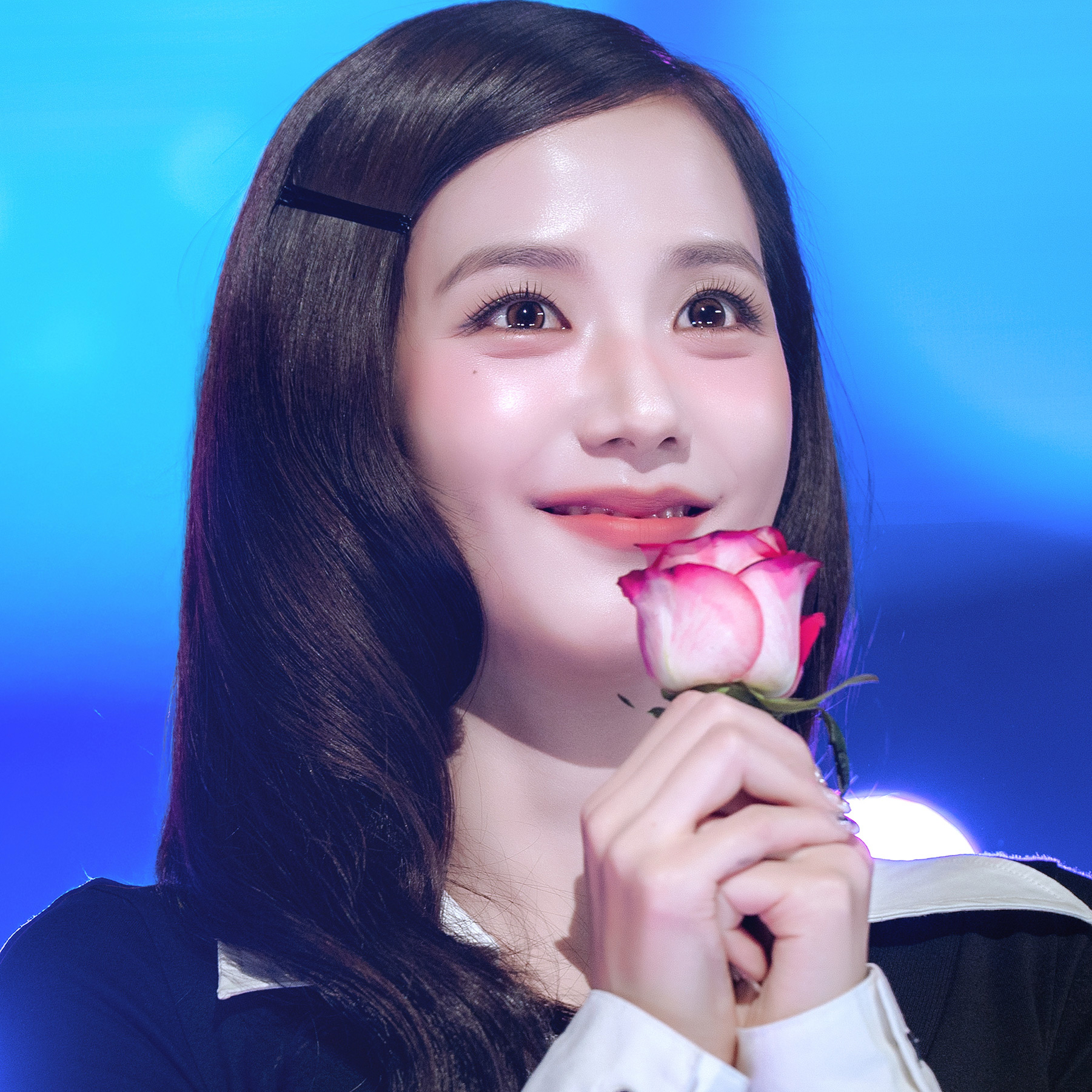 Recent activity shot of Jisoo (1995)