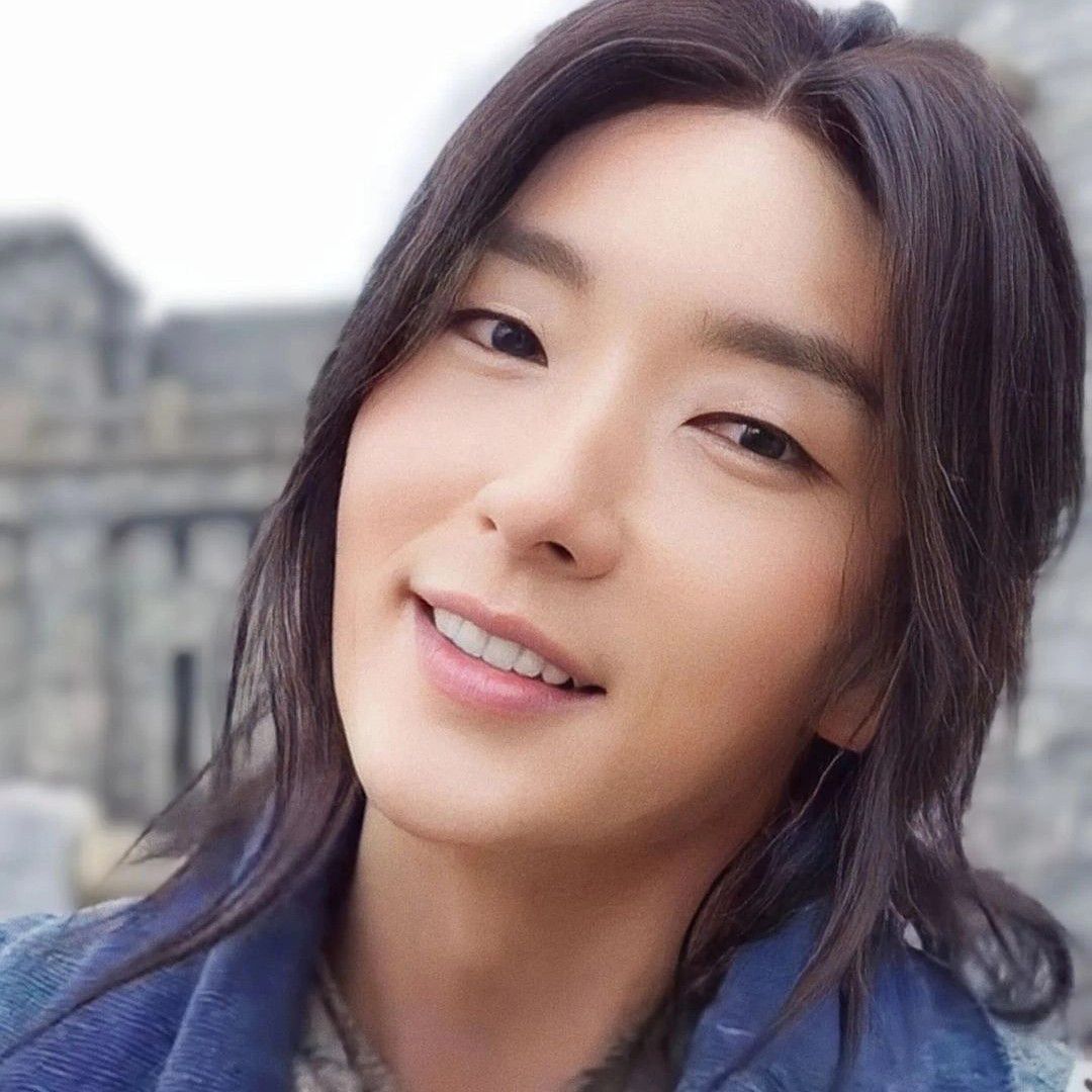 Foto kegiatan terbaru dari Lee Joongi