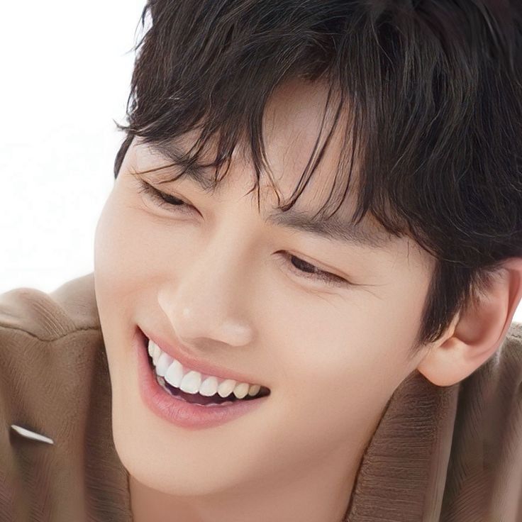Foto terbaru dari Ji Changwook