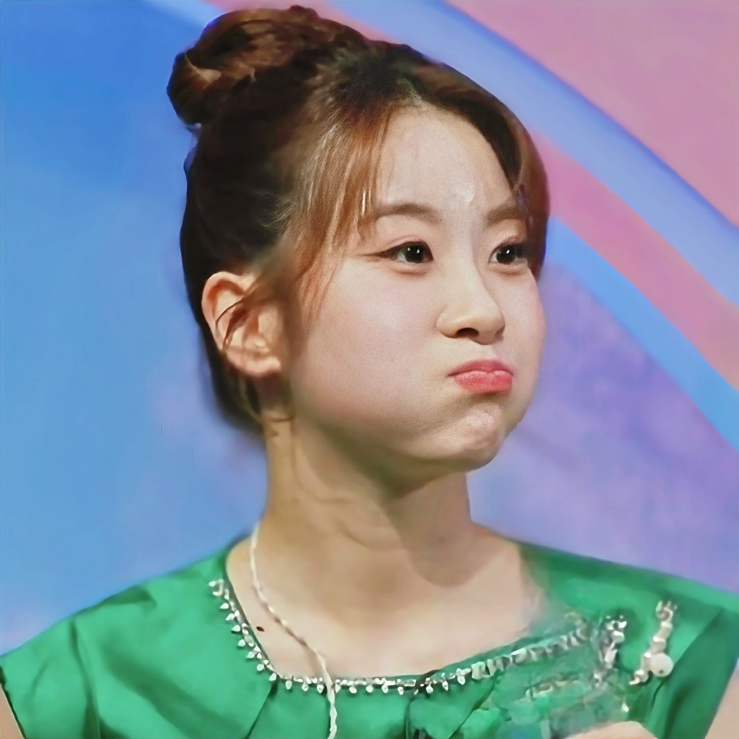 Recent activity shot of Oh Yujin
